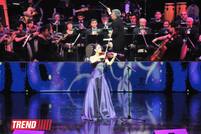 Азербайджанская скрипачка Назрин Рашидова выступит в Лондоне