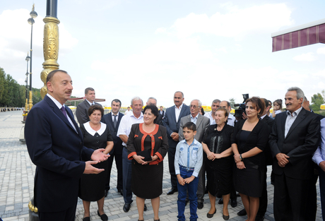 Azərbaycan Prezidenti Yevlaxda Kür çayının sahilində “Bulvar” istirahət mərkəzini açıb (FOTO)