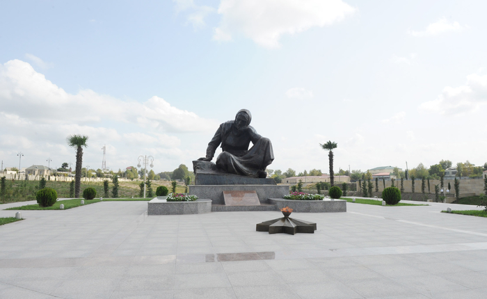 Azərbaycan Prezidenti Bərdədə Qəhrəmanlar parkının açılışında iştirak edib (FOTO) - Gallery Image