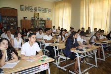Учащиеся бакинской гимназии подготовили презентацию, посвященную Бородинскому сражению (фото)