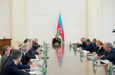 Azerbaijani President chairs Cabinet meeting to discuss results of socio-economic development in nine months of 2012