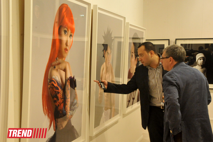 В Баку открылась выставка всемирно известных фотохудожников, посвященная 20-летию работы Statoil в Азербайджане (ФОТО)