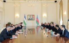 Состоялась встреча в расширенном составе президентов Азербайджана и Узбекистана (ФОТО)