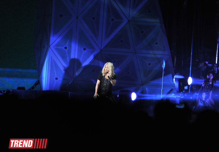 Шакира представила в Баку грандиозное шоу: "Наш малыш вместе со мной поет и танцует" (фотосессия)