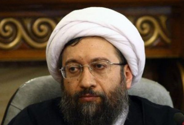 Спикер парламента Ирана не подавал жалобу на президента Ахмадинежада – глава судебной власти