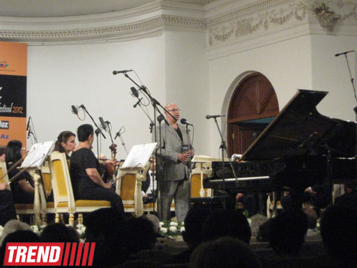 Ведущий джаз-фестиваля Рахиб Азери отметил эксперимент Тунзали Агаевой с симфоническим  оркестром  (фото)