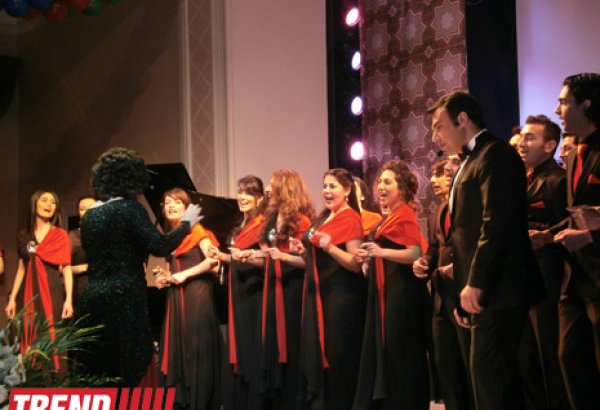 Камерный хор "Бута" под руководством Эльнары Керимовой выступит в Баку