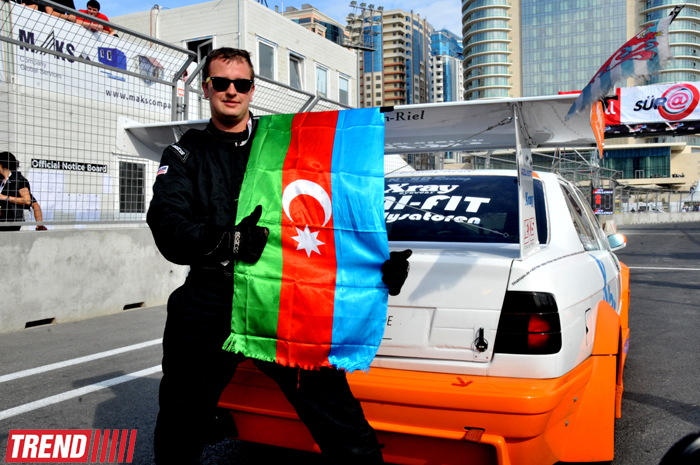 Pilot, performing best maneuver of City Challenge race in Baku, revealed (PHOTO)
