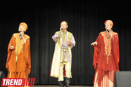 В Баку представлен концерт ансамбля "Русские диковинки", или  Boney M по-русски (фотосессия)
