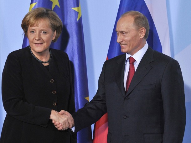 Путин и Меркель обменялись мнениями по ситуации в Сирии, Ливии, Афганистане
