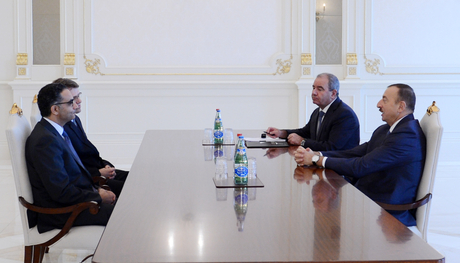 President Ilham Aliyev receives CEO of Internet Corporation for Assigned Names and Numbers