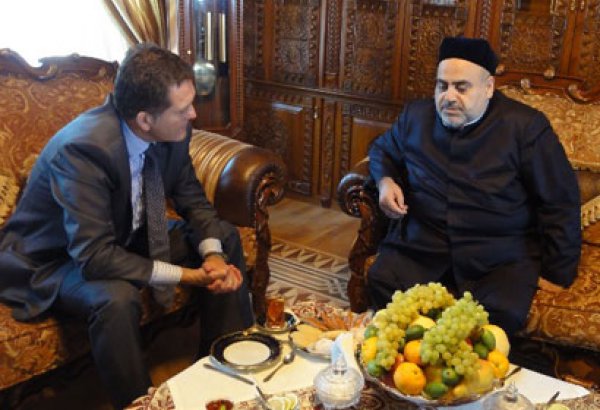 Caucasian Muslims Office chairman meets with Turkish ambassador
