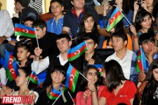 Фестиваль в Баку, посвященный Дню государственного флага (фотосессия)