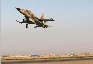 Iran modernizing "Azaraksh" jet fighter