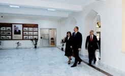 President Ilham Aliyev gets acquainted with reconstructed School 173 of capital’s Yasamal District (PHOTO) - Gallery Thumbnail