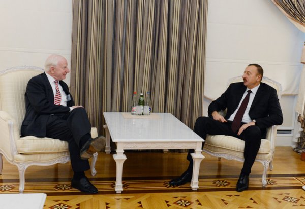 Azerbaijani President receives President of European Olympic Committees