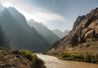 Iran strengthens banks of Aras River