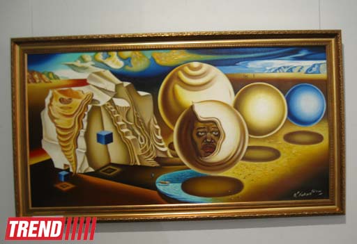 В Москве проходит персональная выставка азербайджанского художника (фото)