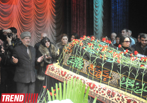 Яшар Нури - в последний раз на сцене Аздрамы, тысячи людей, аплодисменты, слезы... (фото, обновлено)