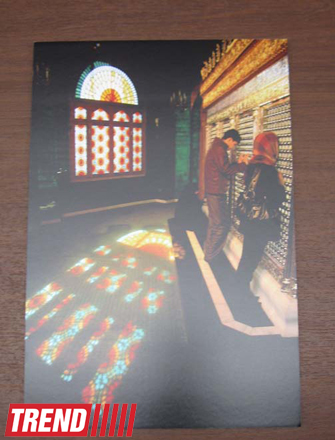 В Баку открылась фотовыставка "Сила света" (фото)