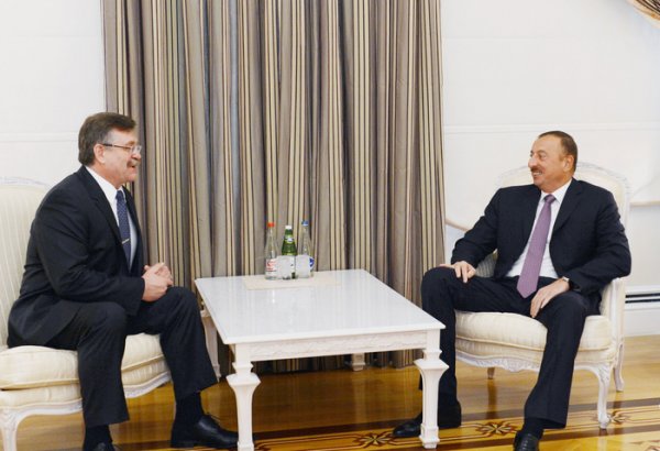 Президент Азербайджана принял генсека ОЧЭС