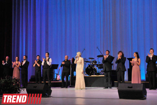 Анмари представила в Баку замечательный концерт "Sarı Gəlin": "Mən sizi çox sevirəm" (фотосессия)