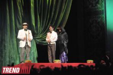 В Аздраме состоялся торжественный вечер, посвященный 200-летию Мирзы Фатали Ахундзаде (фотосессия)