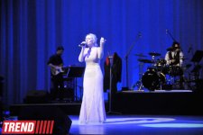 Анмари представила в Баку замечательный концерт "Sarı Gəlin": "Mən sizi çox sevirəm" (фотосессия)