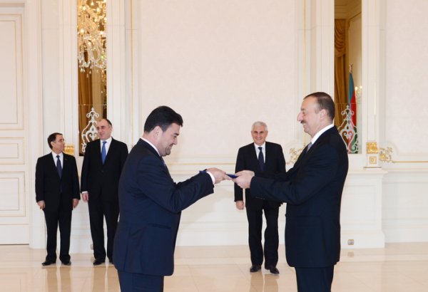 Azerbaijani President receives credentials from ambassadors of several countries