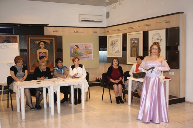 В Баку прошел интерактивный урок по произведению Л.Н. Толстого "Война и мир" (фото)