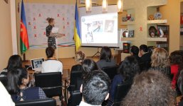 Азербайджанская молодежь провела в Украине мероприятие "Не дай СПИДу шанс" (фото)