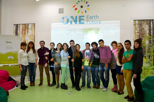 IDEA Kampaniyasının Resurs Mərkəzində gürcüstanlı gənclərlə görüş keçirilib (FOTO) - Gallery Image