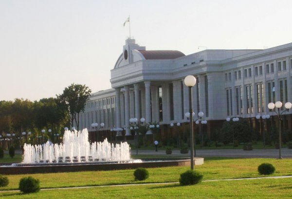 Uzbek Senate supports immediate measures to decrease impacts of TALCO emissions