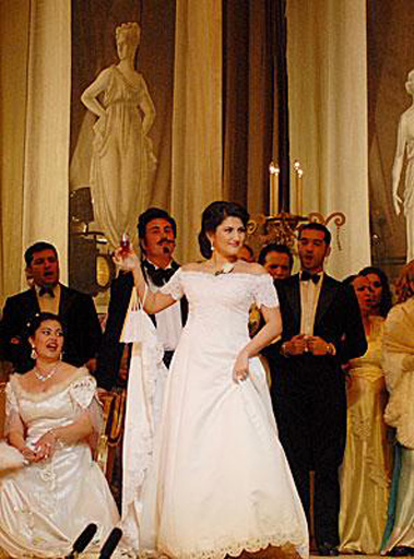 Динара Алиева стала участницей Русского бала в Австрии