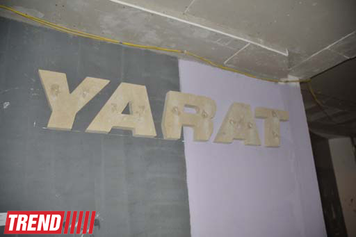 В альтернативном Пространстве современного искусства YARAT! открылась выставка участников Международного биеннале "Алюминий" (фото)