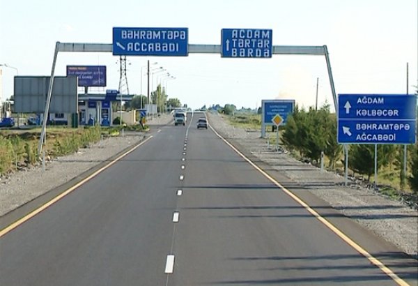 На дорогах Азербайджана устанавливаются знаки, информирующие о расстоянии до оккупированных районов (ФОТО)