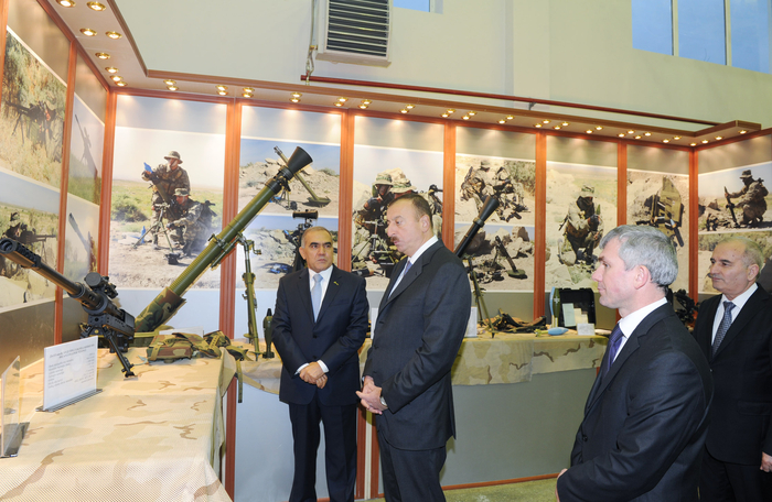 Президент Азербайджана принял участие в открытии опытно-испытательного завода миноборонпрома (ФОТО)