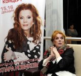 "Тетя Соня из Одессы" на бакинской сцене (фотосессия)