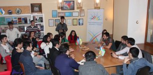 Азербайджанская молодёжь в Киеве провела "самую лучшую встречу" с фотографом (фото)