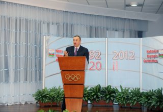 Azerbaijani President and his spouse attended National Olympic Committee`s award-giving ceremony (PHOTO)