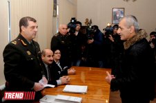 Началось освобождение заключенных, помилованных распоряжением Президента Азербайджана (ФОТО)
