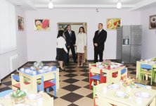 Президент Азербайджана и его супруга ознакомились с условиями в детском саду–яслях в поселке Мушвигабад после капремонта (ФОТО)