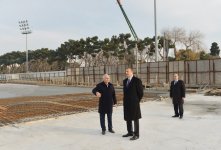 President Ilham Aliyev inspects construction work at underground parking lot in Azadlig Square (PHOTO)
