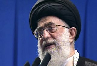 Xamneyi: ABŞ İranda quruluşu dəyişə bilməyəcək