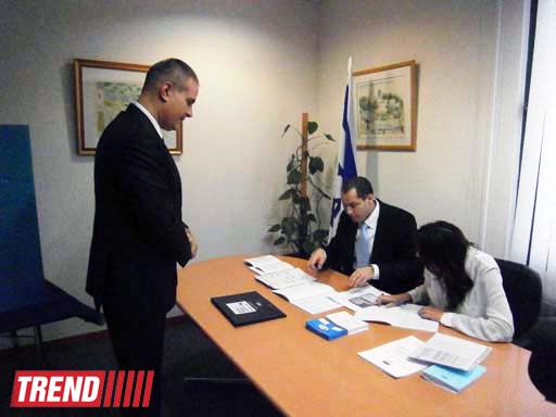 Израильские дипломаты в Баку проголосовали на парламентские выборах (ФОТО) - Gallery Image