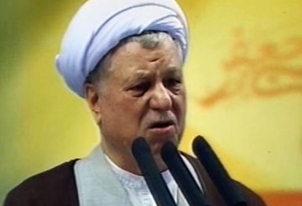 Advisor: Rafsanjani abides by law regarding his disqualification
