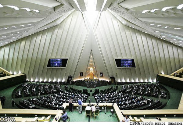 Iranian parliament establishes special committee for Babak Zanjani`s oil debts