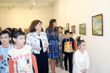 Azerbaijan's First Lady attends opening ceremony of “Great work of skilful hands” exhibition in Baku (PHOTO)