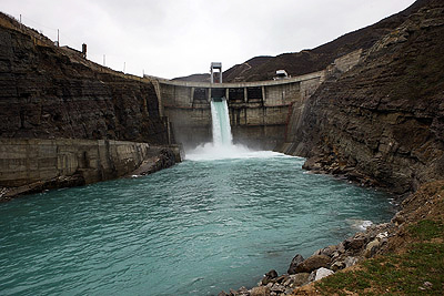 Гидроэлектростанции «Худаферин» и «Гыз Галасы» позволят производить 716 млн кВт⋅ч электроэнергии в год