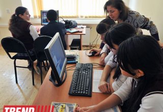В Азербайджане в е-базу внесена информация  почти о трети учащихся страны